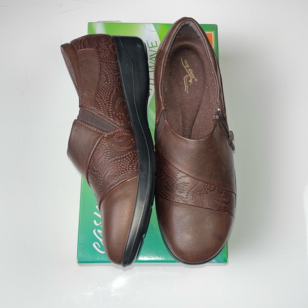 Easy Street Comfort Wave Insole Side Zipper Casual Brown Faux Leather Loafers 10